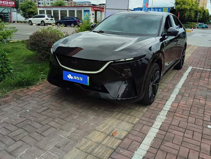 Mazda EZ-60, 2025 — купить в Санкт-Петербурге под ключ