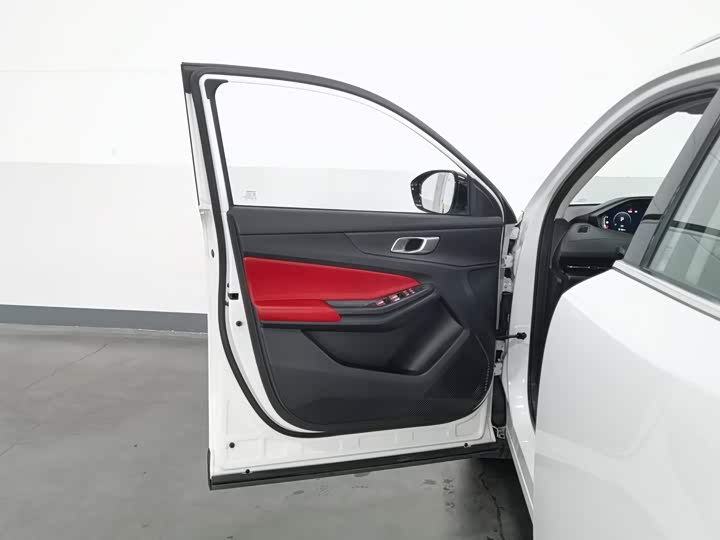 Changan CS55 Plus, 2022 — фото 8 из 9