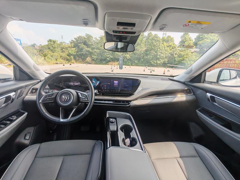 Buick Electra E5, 2025 — фото 9 из 12