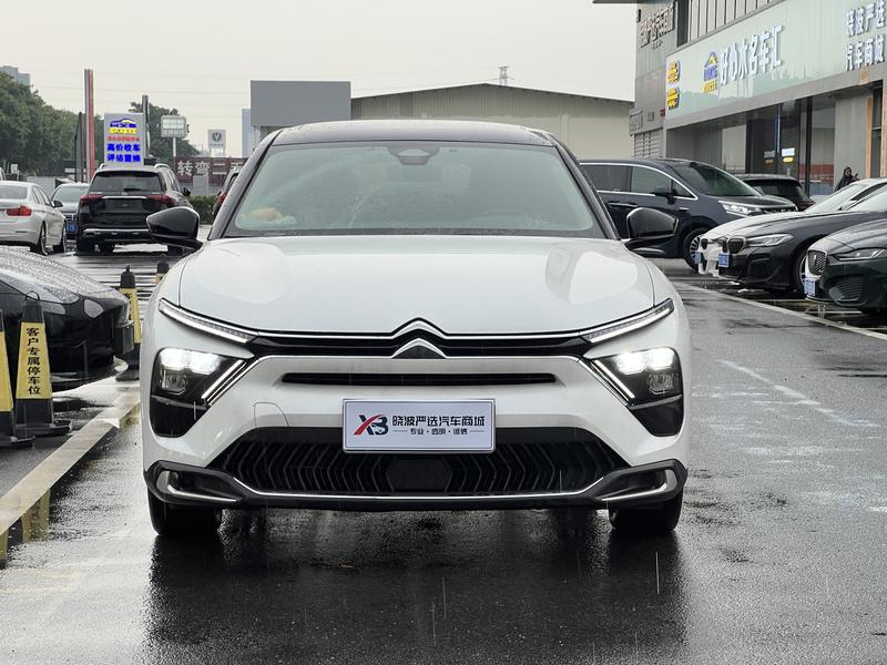 Citroen C5 X, 2023 — фото 2 из 12
