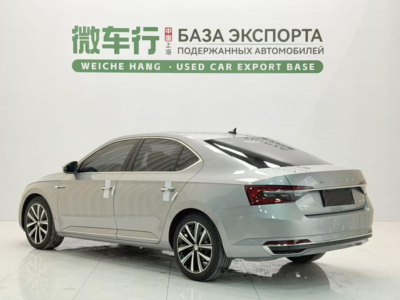 Skoda Superb, 2024 — фото 4 из 12