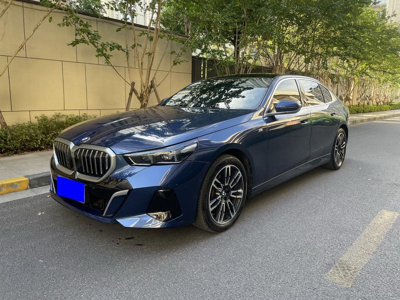 BMW 5 Series, 2024 — купить в Иванове под ключ