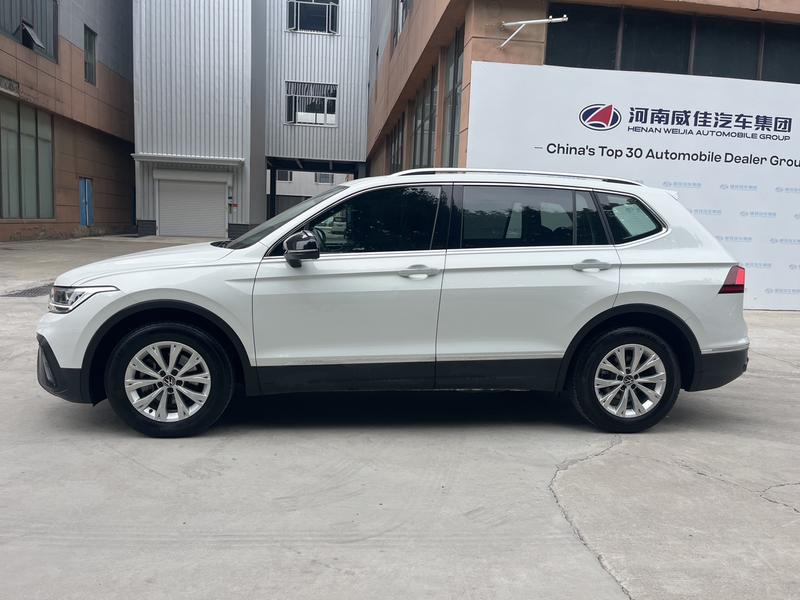 Volkswagen Tiguan L Pro, 2024 — фото 4 из 12