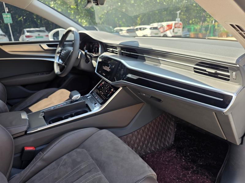 Audi A7L, 2023 — фото 6 из 12