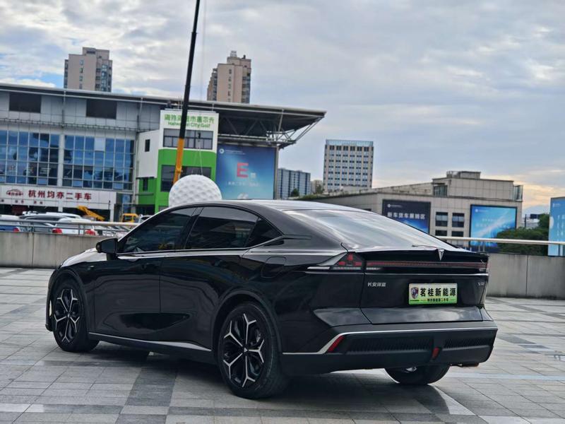 Changan Deepal SL03, 2024 — фото 5 из 12