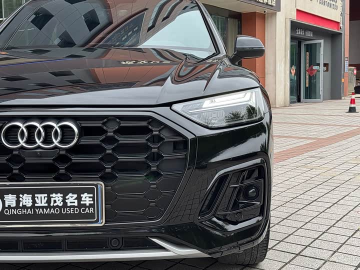 Audi Q5L, 2024 — фото 4 из 9