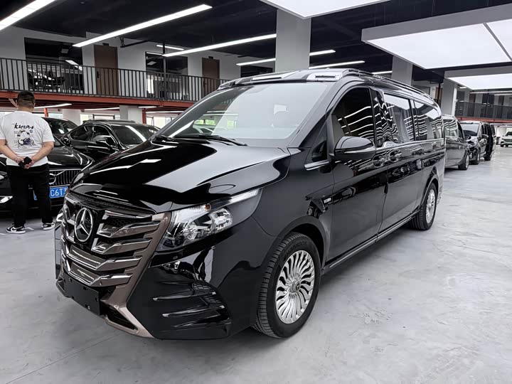 Mercedes-Benz Vito, 2022 — купить в Москве под ключ