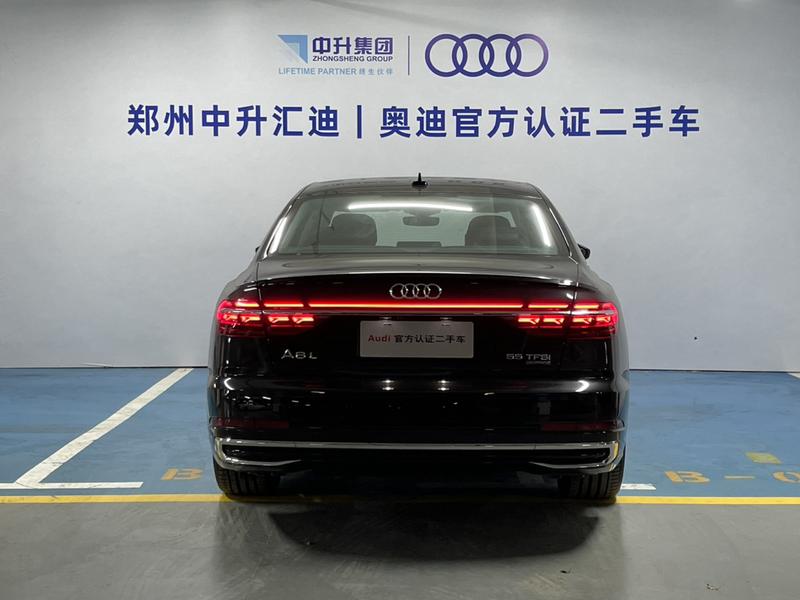 Audi A8, 2023 — фото 3 из 12