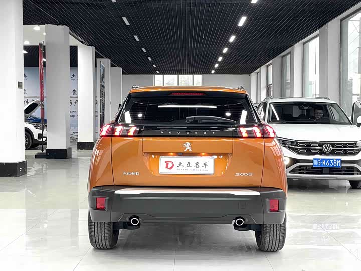 Peugeot 2008, 2022 — фото 5 из 9
