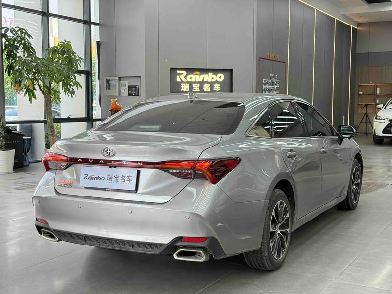 Toyota Avalon, 2022 — фото 5 из 12