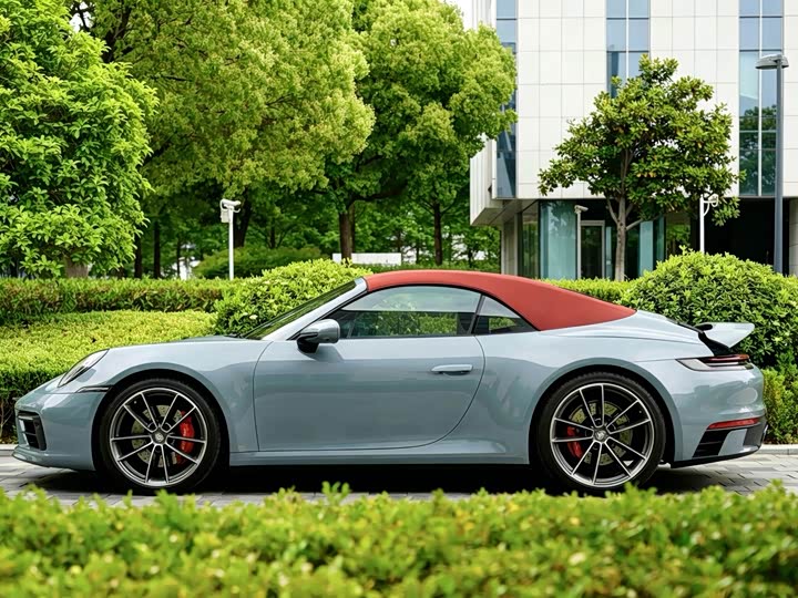Porsche 911, 2022 — фото 3 из 9