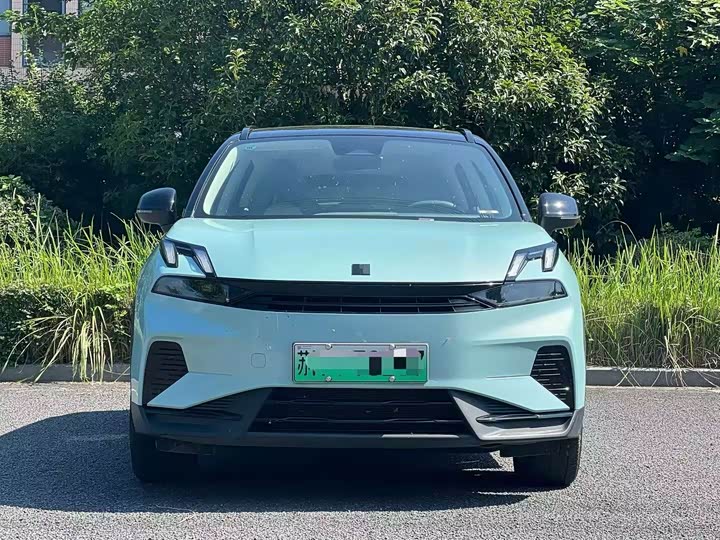Lynk & Co 06 EM-P Hybrid, 2023 — фото 2 из 9