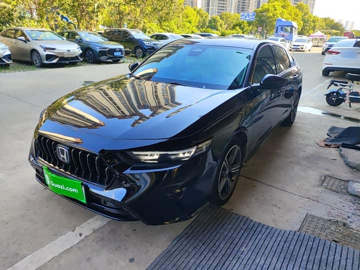 Honda Inspire Hybrid, 2023 — купить в Смоленске под ключ