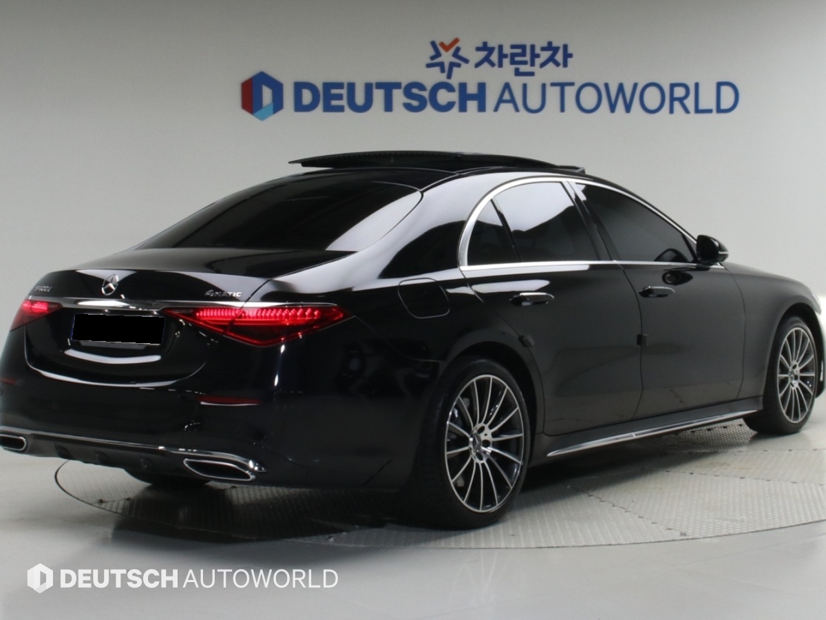 Mercedes-Benz S-Class, 2023 — фото 2 из 12