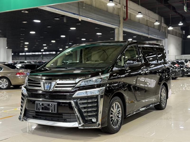 Toyota Vellfire, 2022 — купить в Костроме под ключ