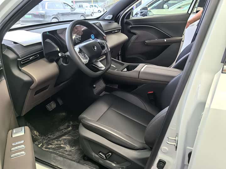 Changan CS55 Plus Hybrid, 2025 — фото 7 из 9