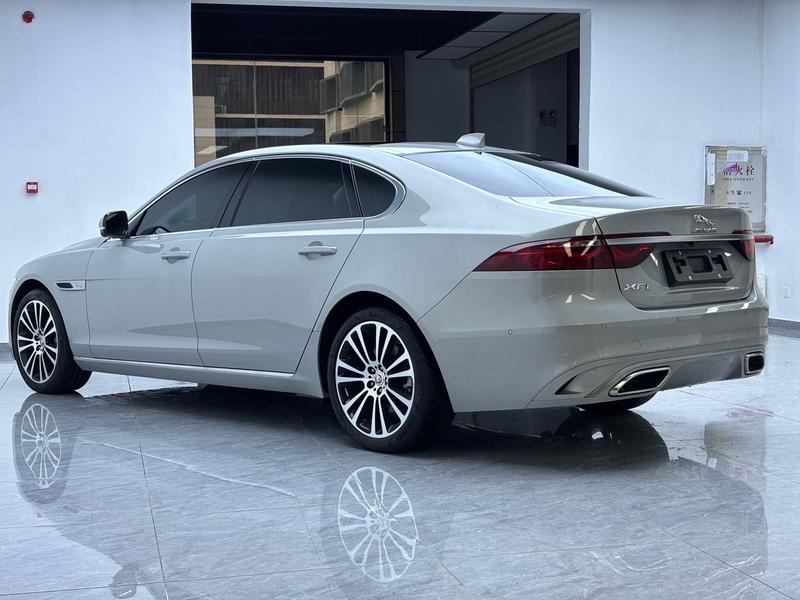 Jaguar XF L, 2025 — фото 3 из 9