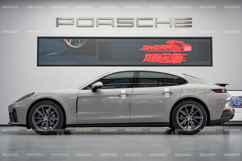 Porsche Panamera, 2025 — фото 4 из 12