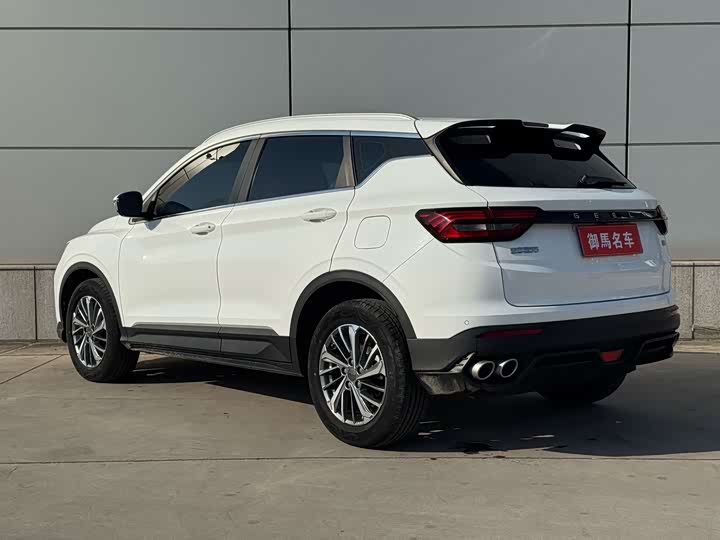 Geely Coolray, 2021 — фото 6 из 9