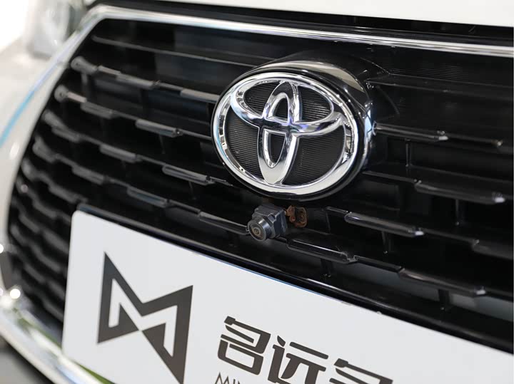 Toyota Yaris L Hatchback, 2022 — фото 4 из 9