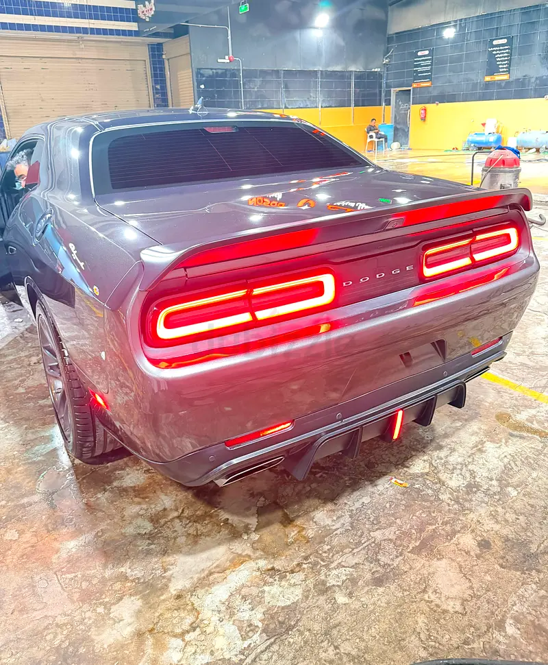 Dodge Challenger, 2023 — фото 5 из 7