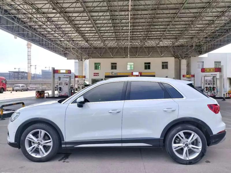 Audi Q3, 2022 — фото 3 из 12