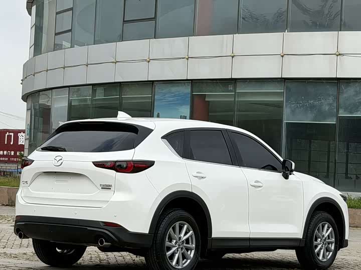 Mazda CX-5, 2023 — фото 6 из 9