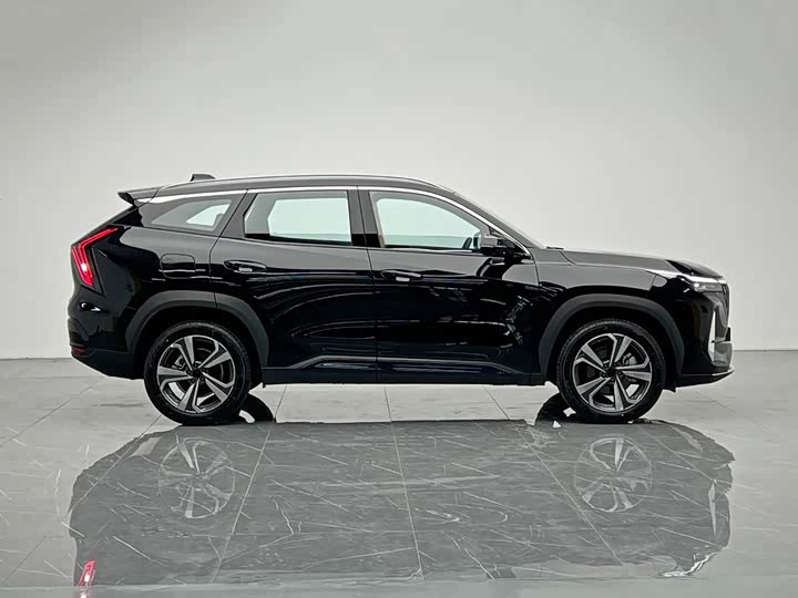 Geely Atlas L, 2026 — фото 7 из 9