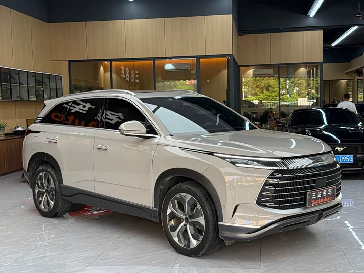 BYD Frigate 07, 2023 — фото 3 из 9