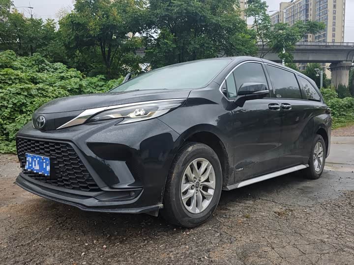 Toyota Granvia, 2024 — купить в Саратове под ключ