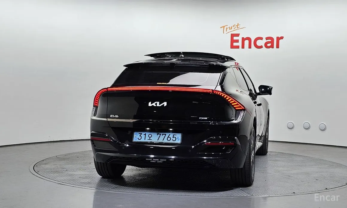 Kia EV6, 2022 — фото 4 из 12