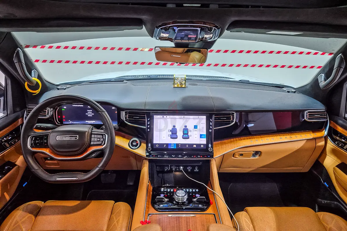 Jeep Grand Wagoneer, 2023 — фото 9 из 10