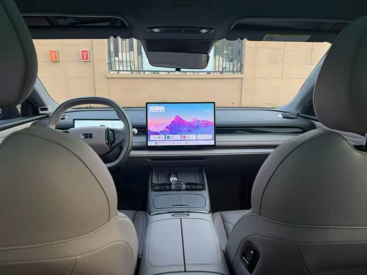 Geely Galaxy Starshine 8 EM-i, 2025 — фото 5 из 9