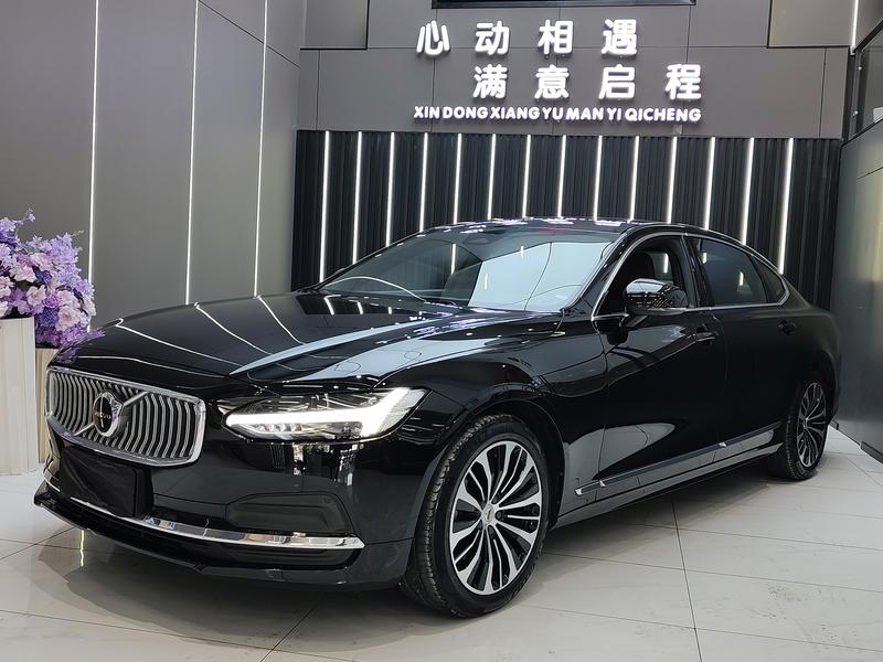 Volvo S90, 2024 — купить в Калуге под ключ