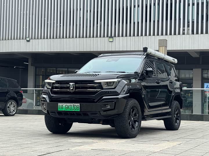 Tank 400 Hybrid, 2024 — купить в Перми под ключ