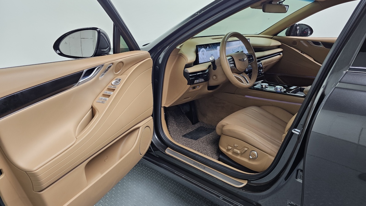 Genesis G80, 2025 — фото 10 из 12