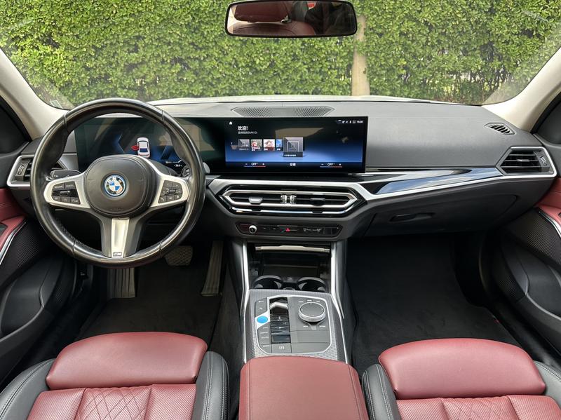 BMW i3, 2022 — фото 7 из 12