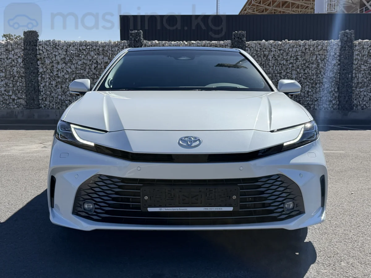 Toyota Camry, 2026 — фото 2 из 12
