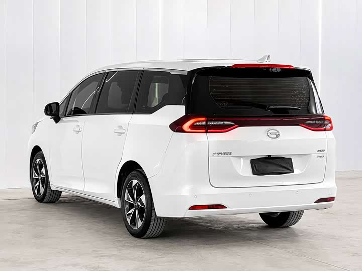 GAC Trumpchi M6, 2022 — фото 6 из 9