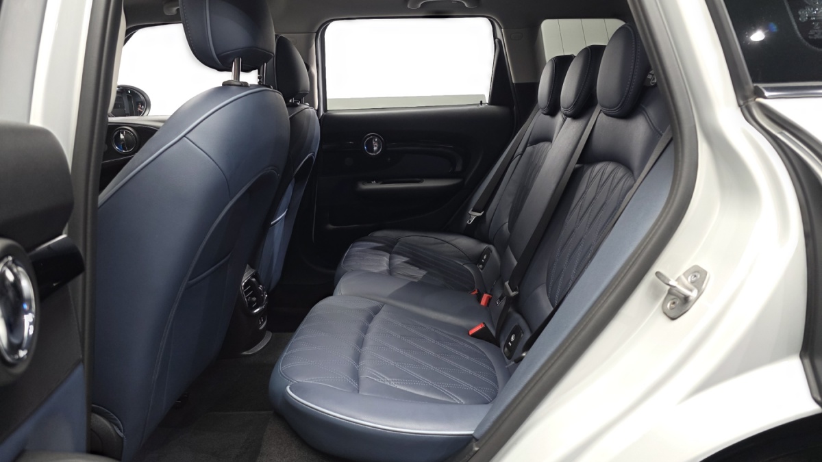 Mini Clubman, 2022 — фото 11 из 12