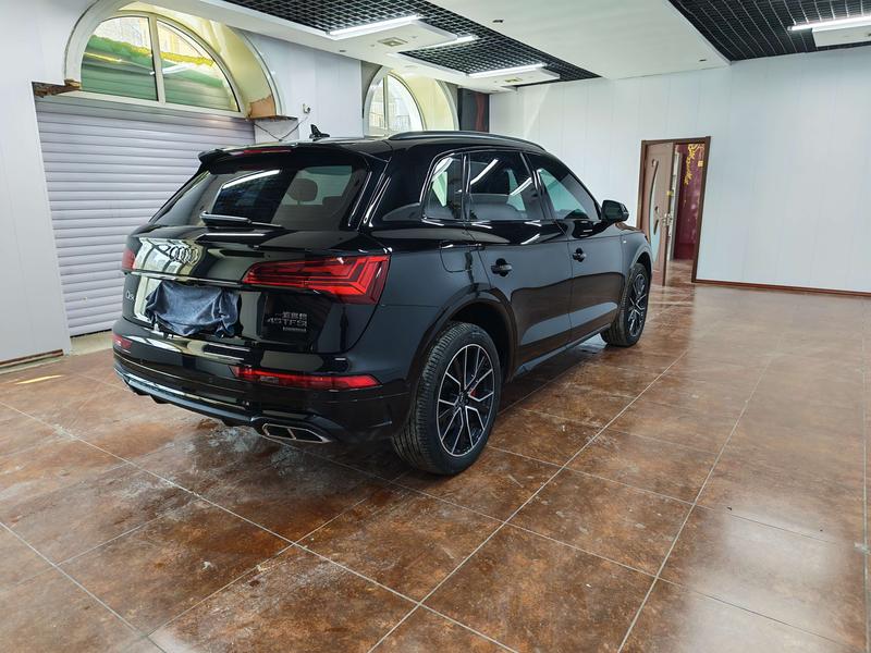 Audi Q5L, 2025 — фото 7 из 12
