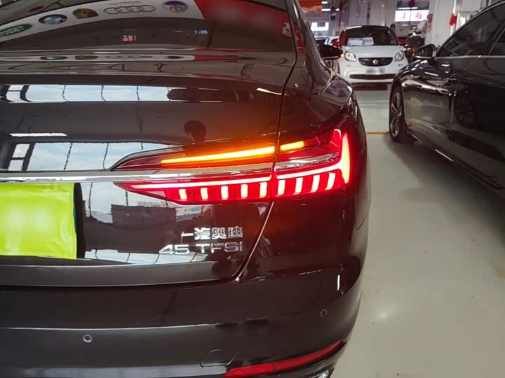Audi A6L, 2021 — фото 8 из 9