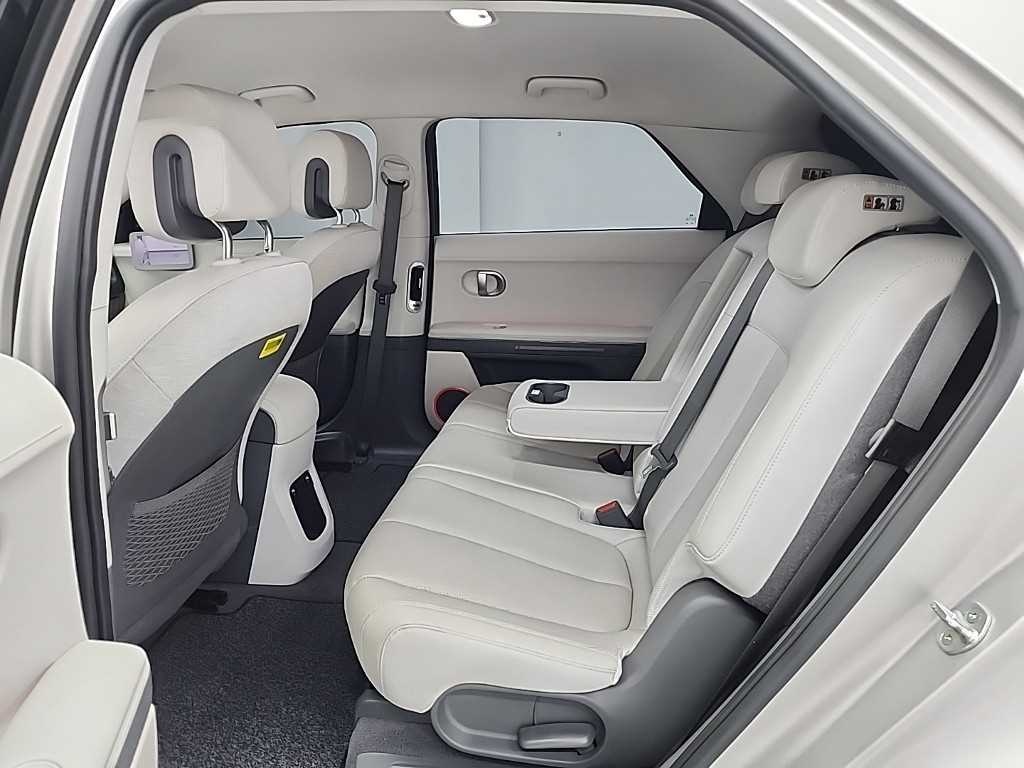 Hyundai Ioniq 5, 2022 — фото 11 из 12
