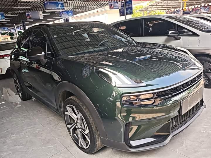 Lynk & Co 06 EM-P Hybrid, 2023 — фото 4 из 9