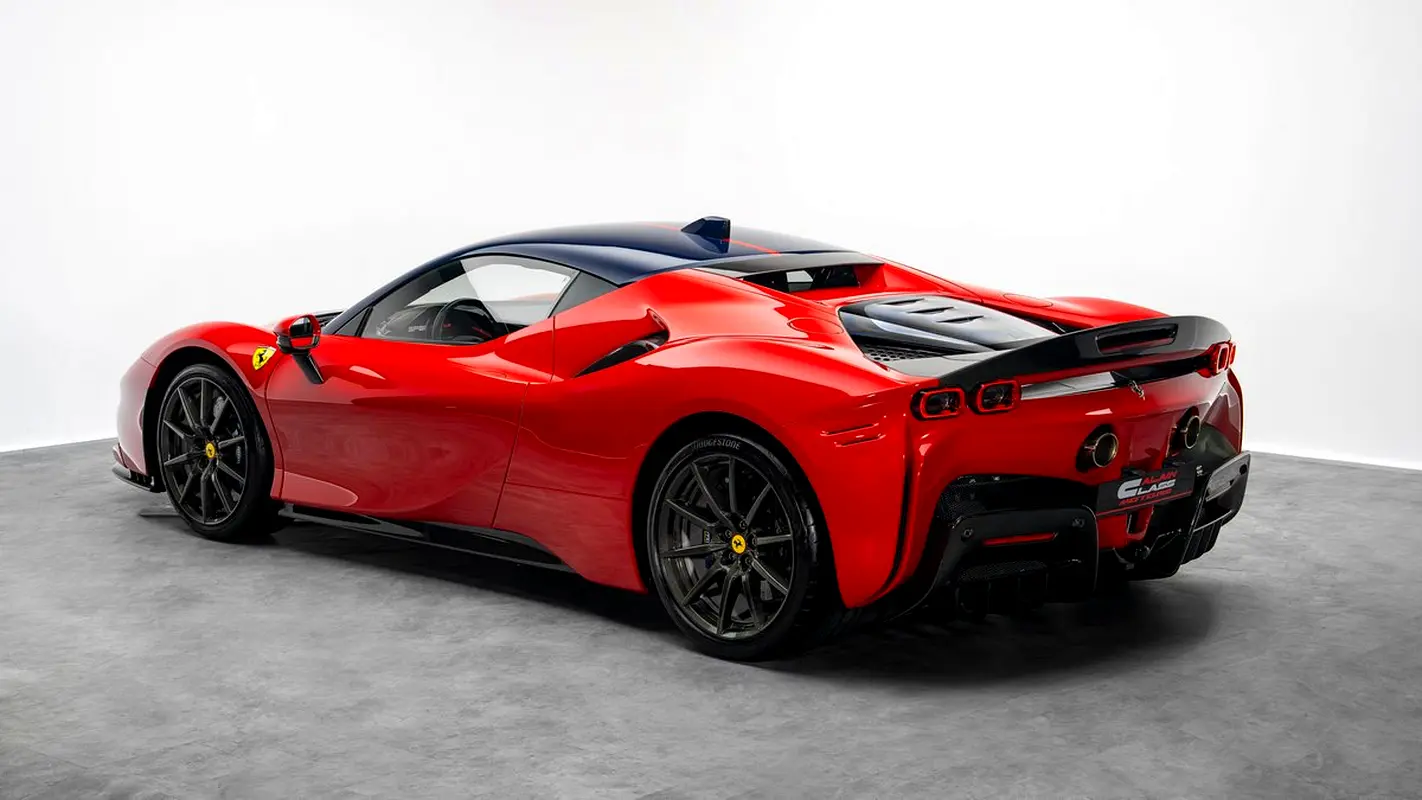 Ferrari SF90 Stradale, 2022 — фото 2 из 10