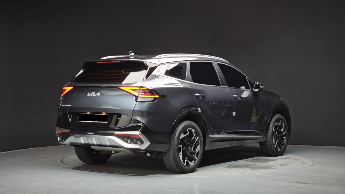 Kia Sportage, 2022 — фото 2 из 12