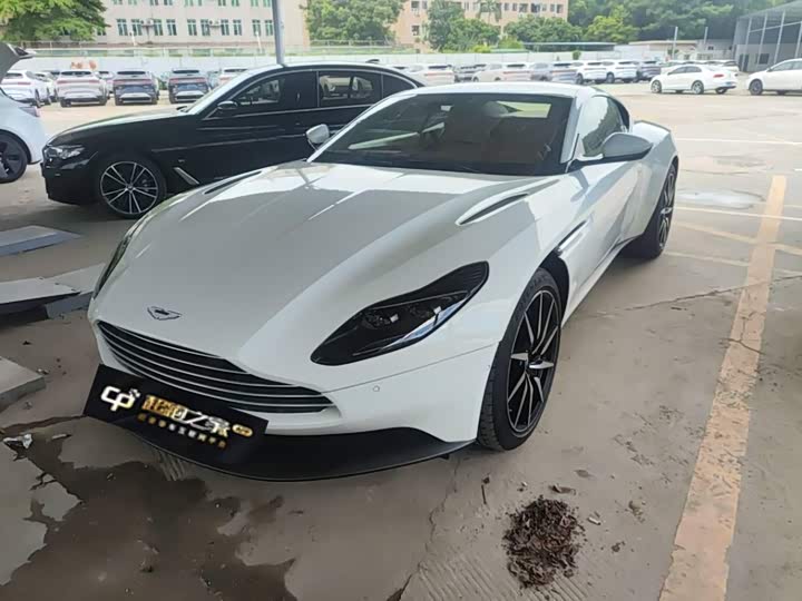 Aston Martin DB11, 2022 — купить в Тамбове под ключ