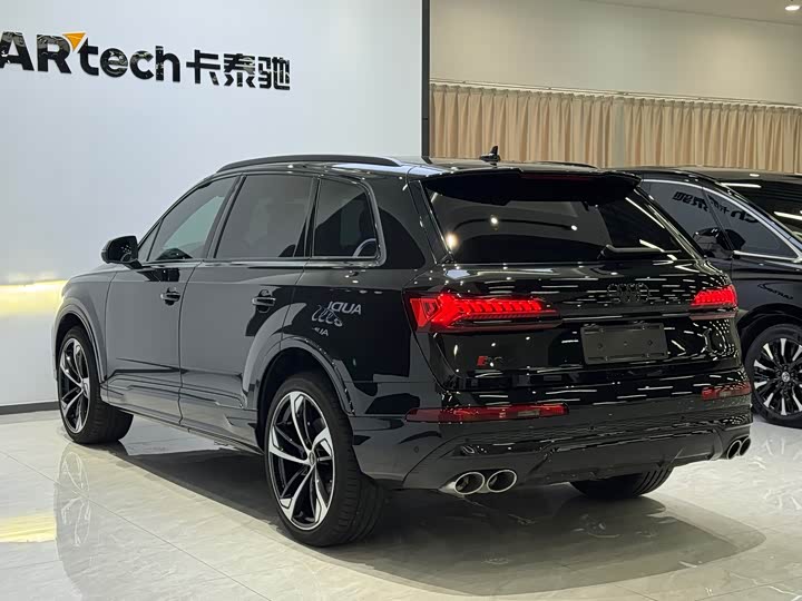 Audi SQ7, 2023 — фото 6 из 9