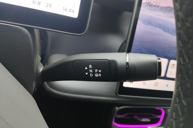 Leapmotor Lafa5, 2025 — фото 9 из 12