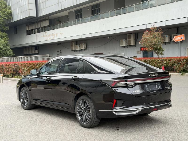 Dongfeng Aeolus Yixuan Max, 2023 — фото 5 из 12
